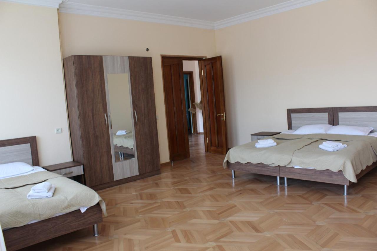 Hotel Big House Tbilisi Exterior foto